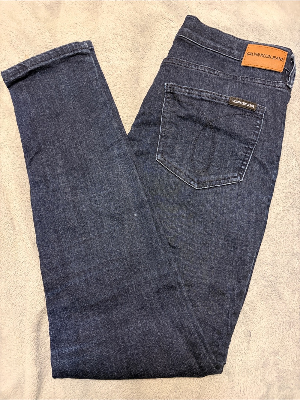 Calvin Klein Jeans Women’s Slim High Rise Straight Navy Denim